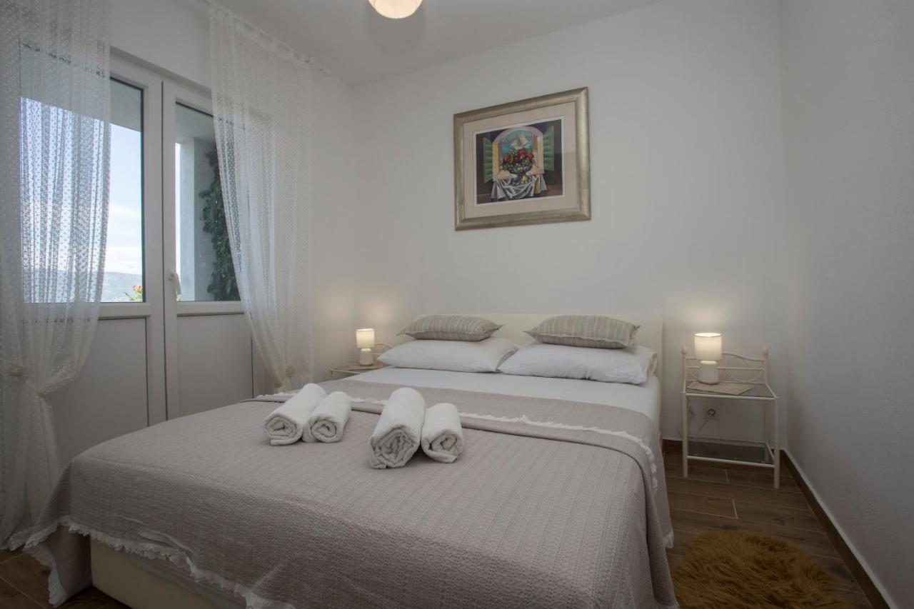 Situs Katarina Lägenhet Trogir Exteriör bild